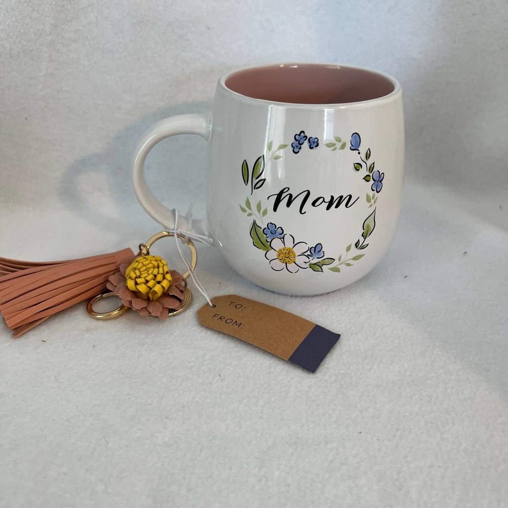 Prima Design MOM Extra Large Coffee Mug Cup with Flower Tassel Keychain